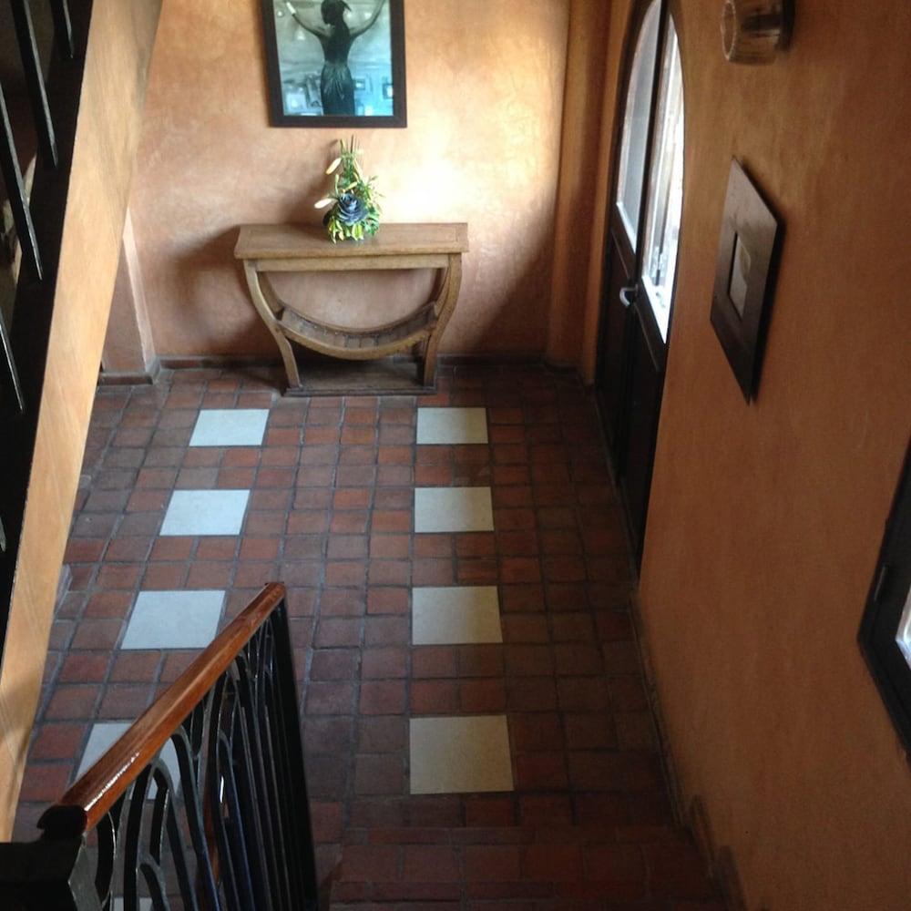 Le Djoloff Hotel Dakar